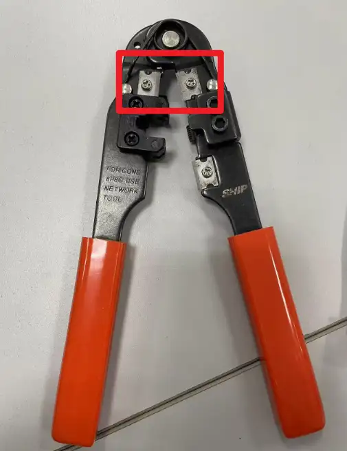 五类/超五类网线接口的制作方法（CAT 5/CAT 5E）